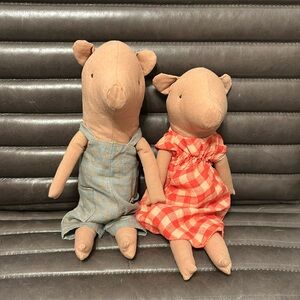 Maileg pig set